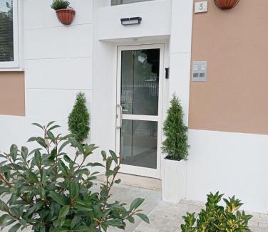 Novegro House | Sir Lyndon Prestige Linate