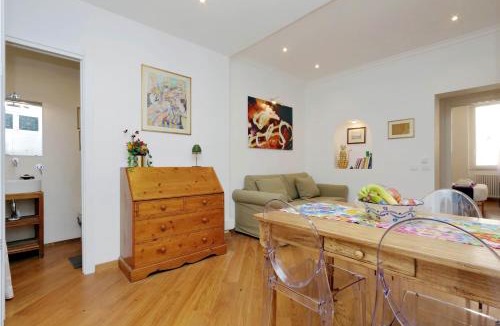 Rione III Colonna Apartment | Sistina