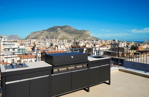 Ruggero Settimo Apartment | Skyline Penthouse