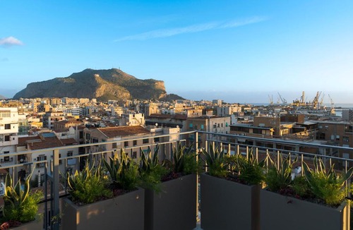 Ruggero Settimo Apartment | Skyline Penthouse