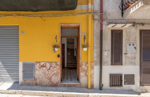 Casteldaccia House | Sole e Amore