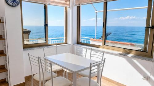 Fuscaldo Cabin | Sole E Mare