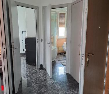 Precotto Apartment | souvenir