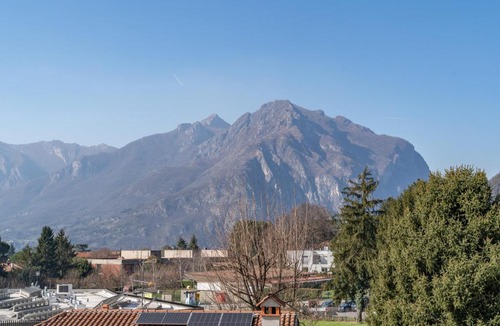 Lecco Apartment | Spacious bright apartment with panoramic views