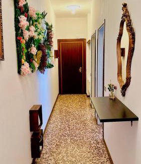 Malgrate Apartment | Spacious, minimalist, chic "Maison de Fleurs"