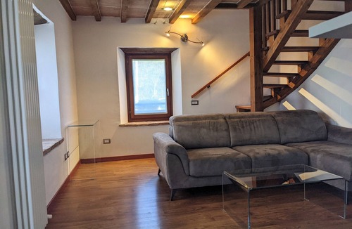 Serramazzoni House | Star House near Maranello