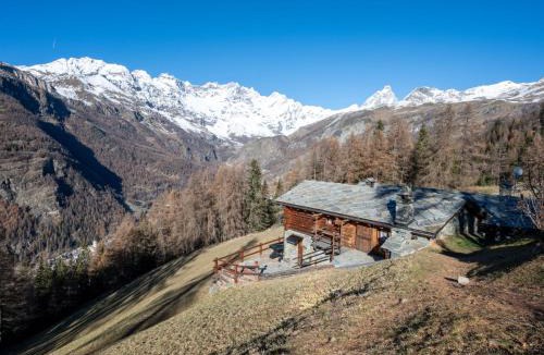 Valtournenche Apartment | Studio Ancienne Bergerie Studio 2 by Interhome