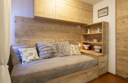 Madesimo Apartment | Studio Martini Garden Studio by Interhome