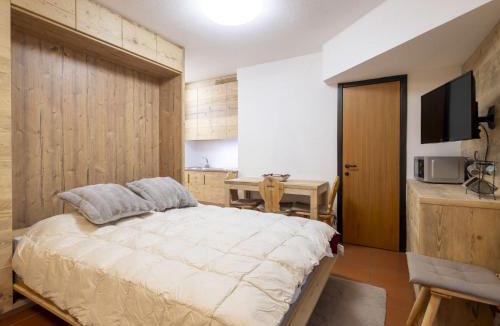 Madesimo Apartment | Studio Martini Garden Studio by Interhome