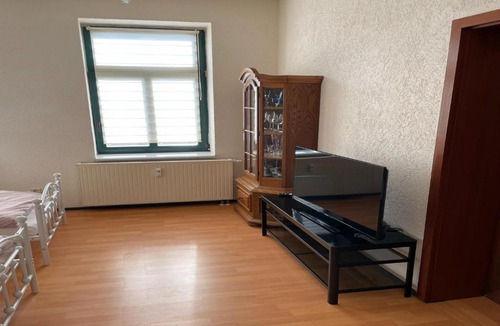 Eilenburg Apartment | Studio Wohnung, mit Grill Platz im Hof