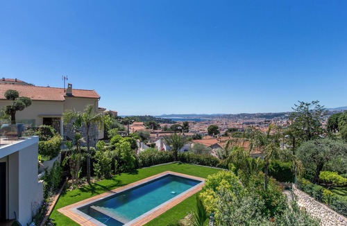 Mont Boron House | Stunning architect-designed villa just 10 minutes from downtown Nice!