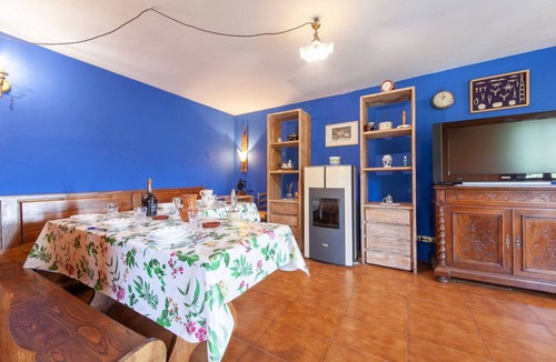 Gombitelli Villa | Stunning private villa with private pool, WIFI, pets allowed and panoramic view, close to Viareg.