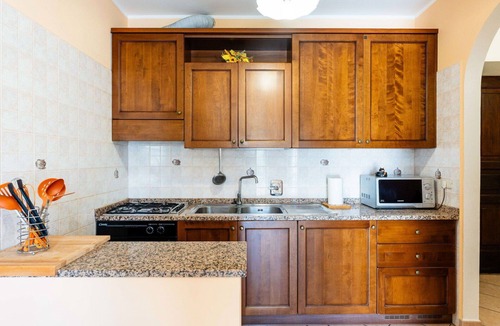 Gazzelli House | Stunning villa for 4 people with WIFI, TV, terrace and pets allowed