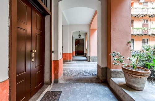 Porta Volta Apartment | Stylish Apt with Balcony - Brera