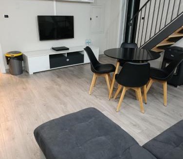 Randazzo House | Suites GREY in centro Randazzo