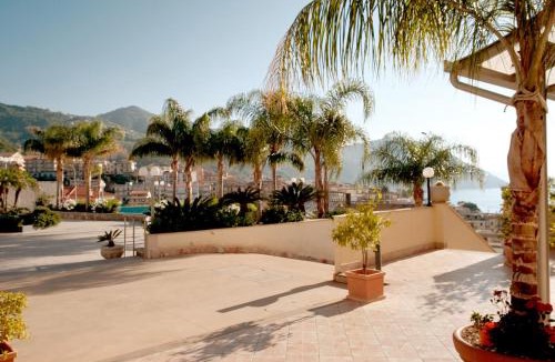 Gioiosa Marea Apartment | Sun-Filled Apartment, Breathtaking Coastal View, Gioiosa Marea, Limone by Ideal Sicily