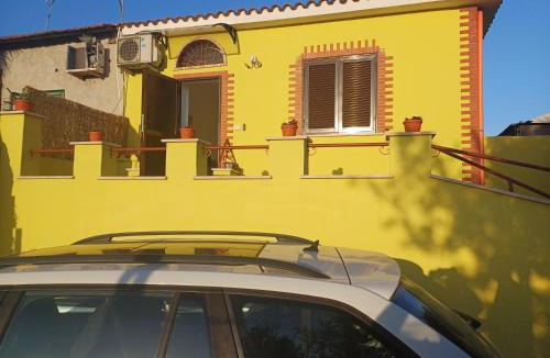 Quartiere XXIII Alessandrino Apartment | Sunflower's home