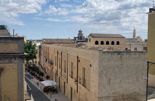 Matera Apartment | SUNNY Central bright apt, historical living Matera