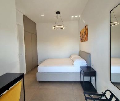 Aurelio Apartment | Sunshine Suite