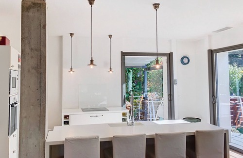 Cannes Villa | Superbe Villa 3/4 Chambres - Bord de mer 336l Sara