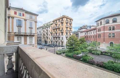 Milan Apartment | Sweett | Arco della Pace