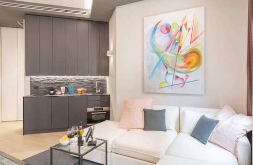 Milan Centre Apartment | Sweett | Duomo VII - One Bedroom Apartment, Sleeps 3