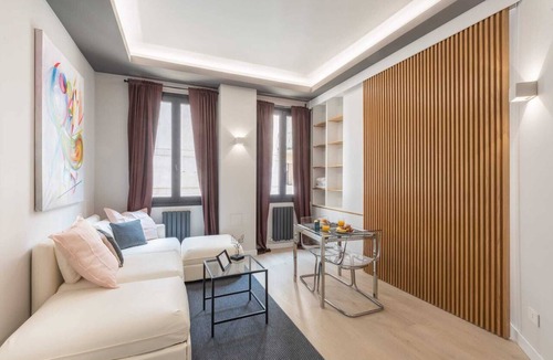 Milan Centre Apartment | Sweett | Duomo VII - One Bedroom Apartment, Sleeps 3