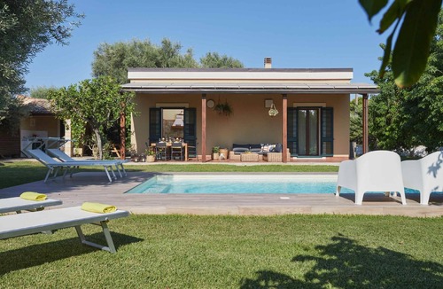 Noto Marina Villa | Tenuta della Pergola - 3 villas - 2 private pools