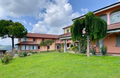 Grazzano Badoglio Bed & Breakfast | Tenuta Landora