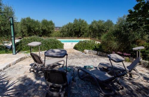 Putignano Villa | Tenuta Mastricale con piscina - Torre Antica e Trullo