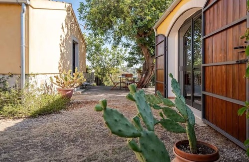 Pietre Nere San Zagaria House | "Terrace on the Archaeological Park"
