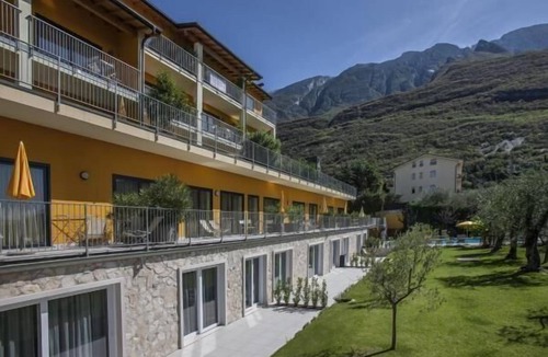 Val di Sogno Apartment | Three-room apartment with lake view