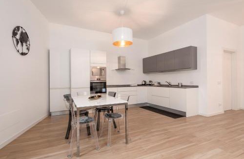 Stazione Apartment | Tree Apartment BG