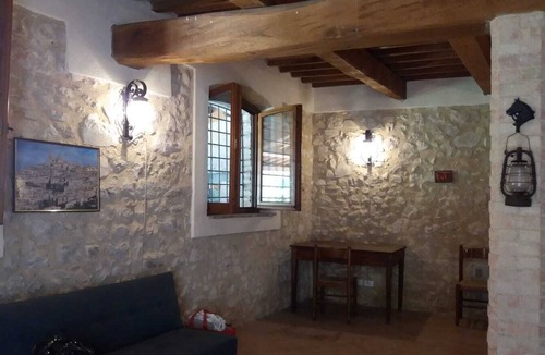 Matigge House | Trevi stone cottage