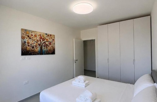 Mombaroccio Apartment | Trilocale Moderno tra le Colline - 15 min Fano