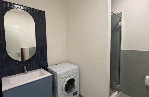 Mombaroccio Apartment | Trilocale Moderno tra le Colline - 15 min Fano