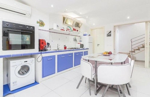 Cannizzaro House | Trinacria House Scogliera