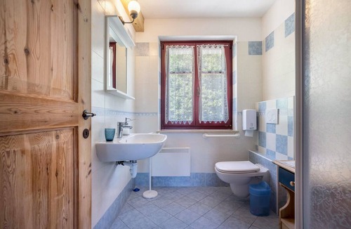Ala Other | Triple Room with Kitchenette, Balcony, and Shared Garden