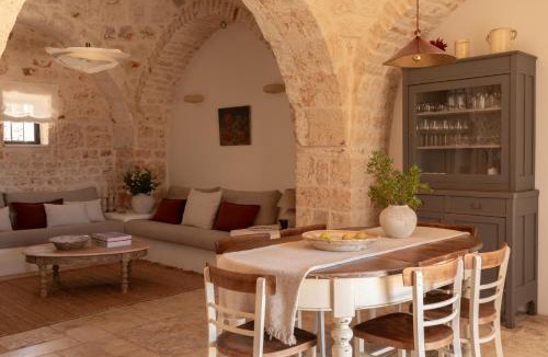 Ceglie Messapica Villa | Trulli Otto Cappelli - Exclusive Trulli