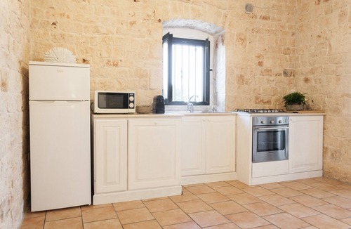 Castellana Grotte Villa | Trulli with Private Pool in Puglia for 8 people