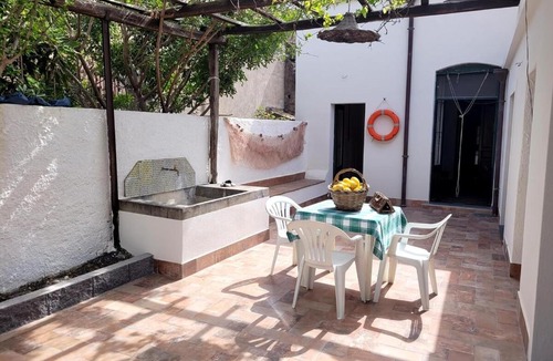 Carruba House | Typical house in a Sicilian village