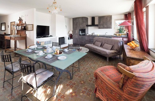 Aci Castello Apartment | Unique Apartment with Panoramic Terrace and Hammam