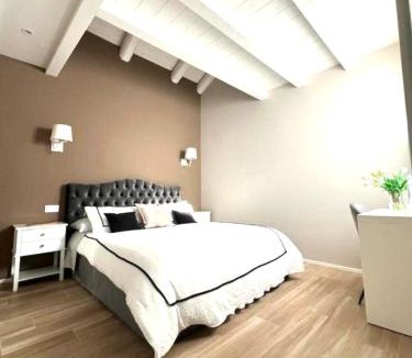 Burano Apartment | Vanessa Home