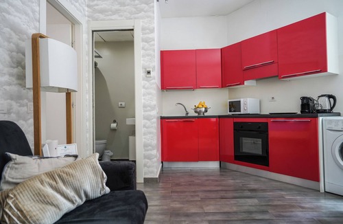Trionfale House | Vatican Essence