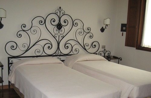 Borno Hotel | Venturelli