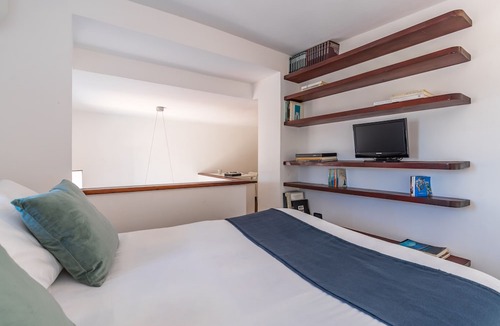 Mergellina Apartment | Vesuvio Apartment with Sea view