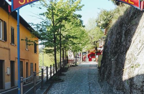 Brunate Apartment | Via Funicolare