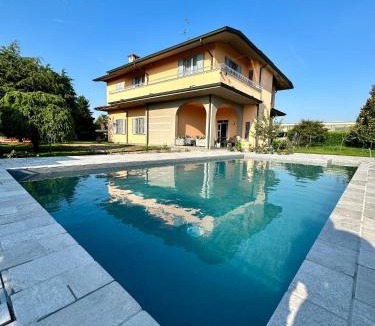 Cassano d'Adda Apartment | Villa 3