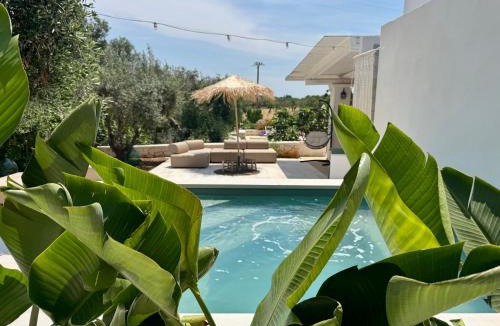 Ostuni Villa | Villa 32 Ostuni - Charming House with Pool