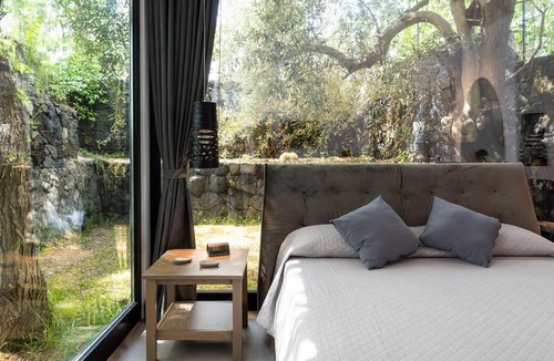 Stazzo Apartment | Villa Anemone - Razza